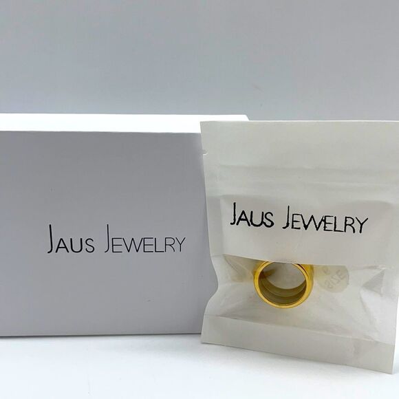 NWT Jaus Jewelry Vintage Thick Gold Band Ring - Picture 4 of 6